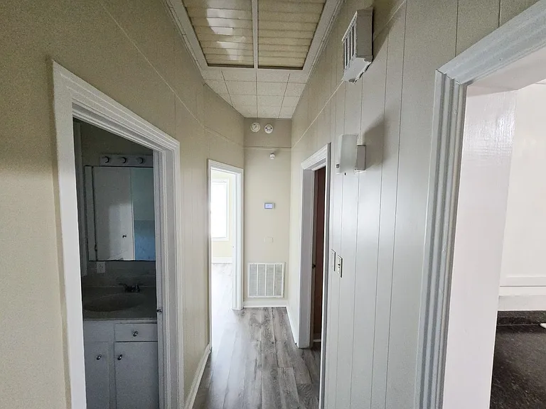 5195 Seale Rd — Photo 13