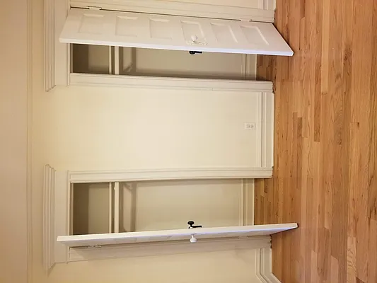 Rented by Max & Associates Realty Corp | media 12