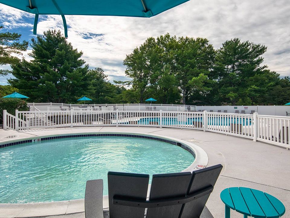 Enjoy the Jacuzzi