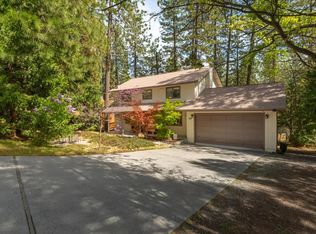 2675 Grenoble Dr, Arnold, CA 95223