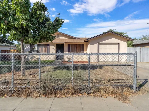 3343 N Purdue Ave, Fresno, CA 93727