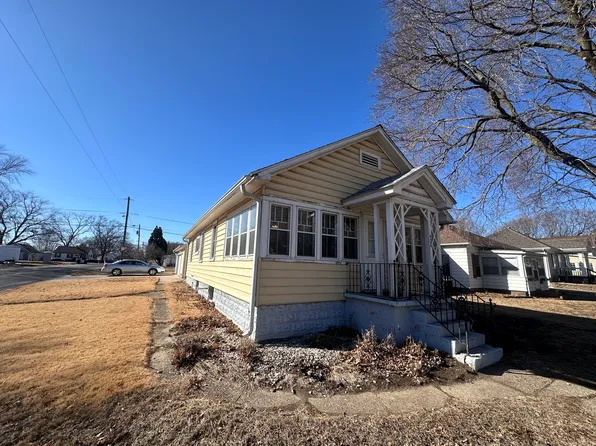 408 12th Ave, Rock Falls, IL 61071