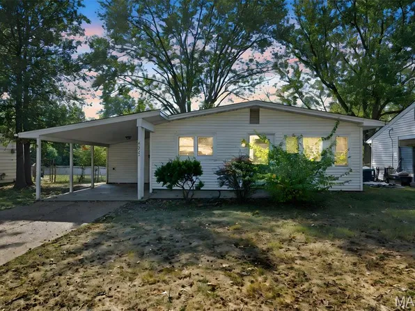 9832 Guthrie Ave, Saint Louis, MO 63134