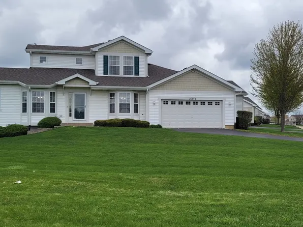 20542 McGilvray Dr, Crest Hill, IL 60403