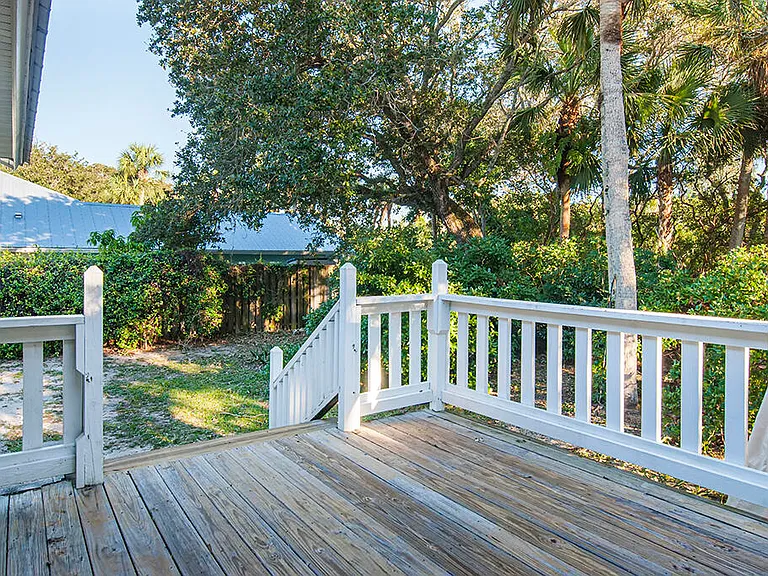1941 W Shell Ln — Photo 13