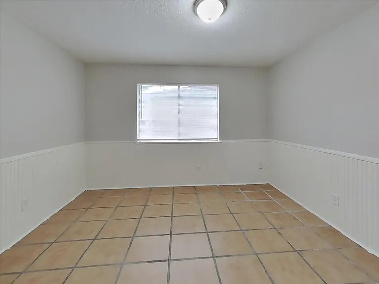 4422 Monteith Dr — Photo 4