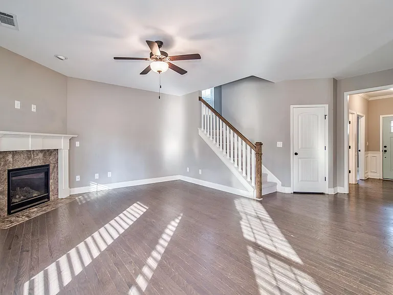 4914 Whisper Creek Ct SW — Photo 10