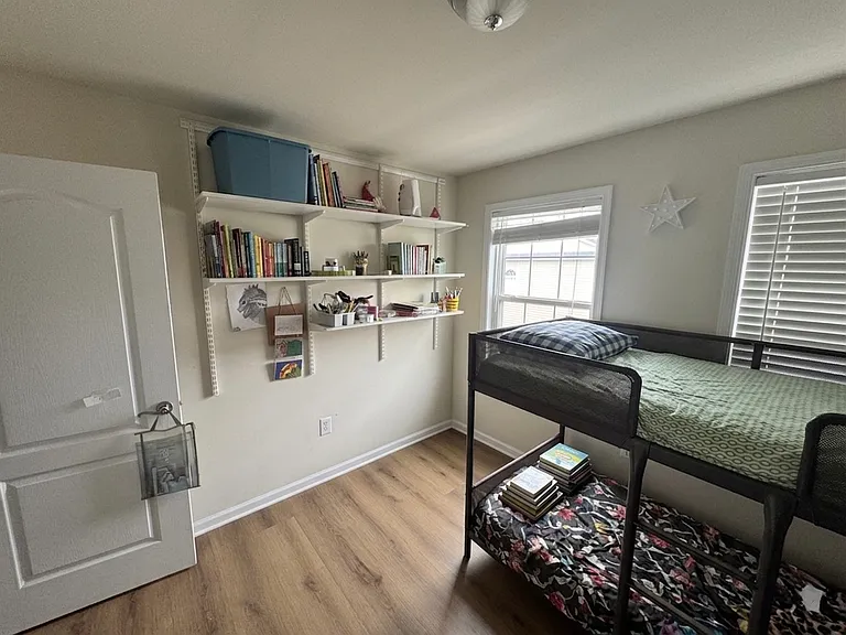20894 Houseman Ter — Photo 19