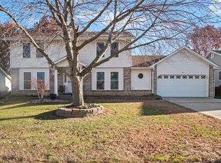 1290 Stephenridge Dr, Saint Charles, MO