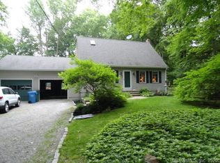 34 Brookside Dr, Salem, CT 06420