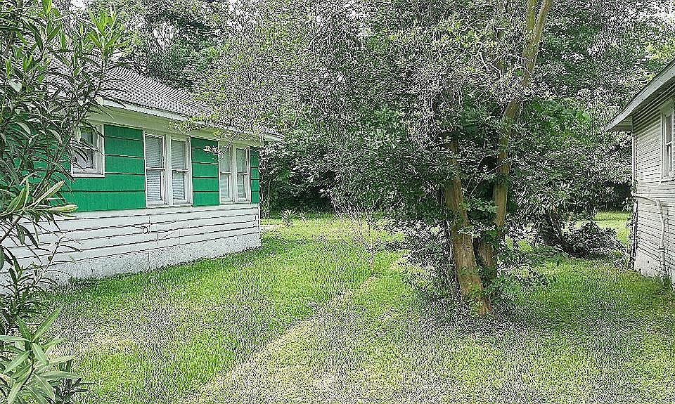 2nd image of 7211 Schuller Rd