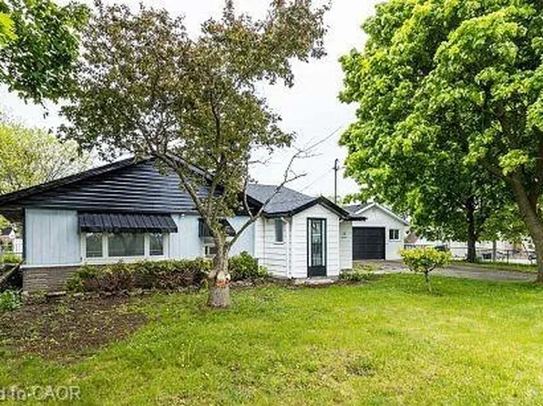 15 Spiers Cres, Cambridge, ON N1R 1B3