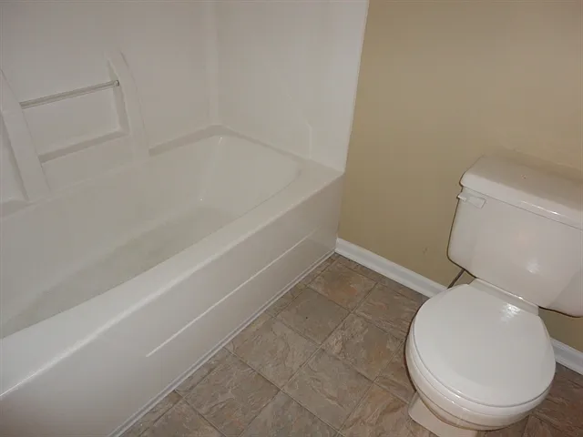 6526 Sparrowood Dr — Photo 12