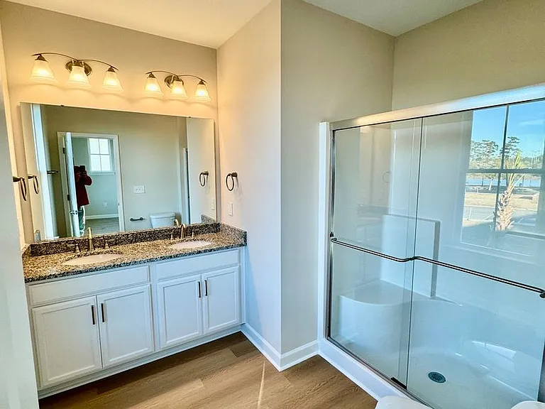 2820 Cook Cir #D — Photo 21