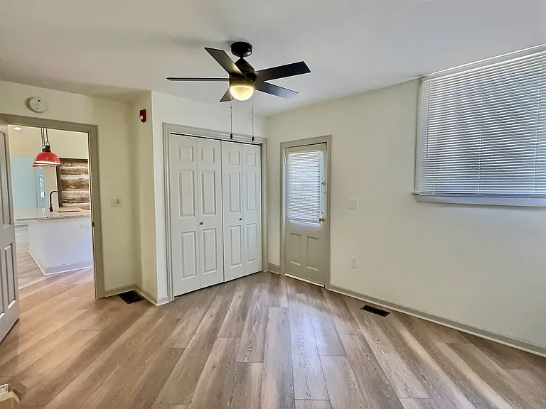 514 W Kirkwood Ave — Photo 35
