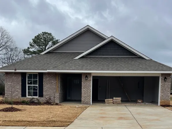 6103 Eagle Point Cir SE, Owens Cross Roads, AL 35763