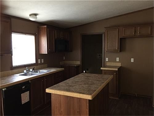3rd image of 211 Mgm Cir