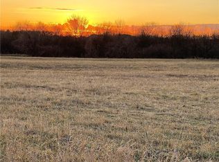 Oak Grove Rd, Paola, KS 66071