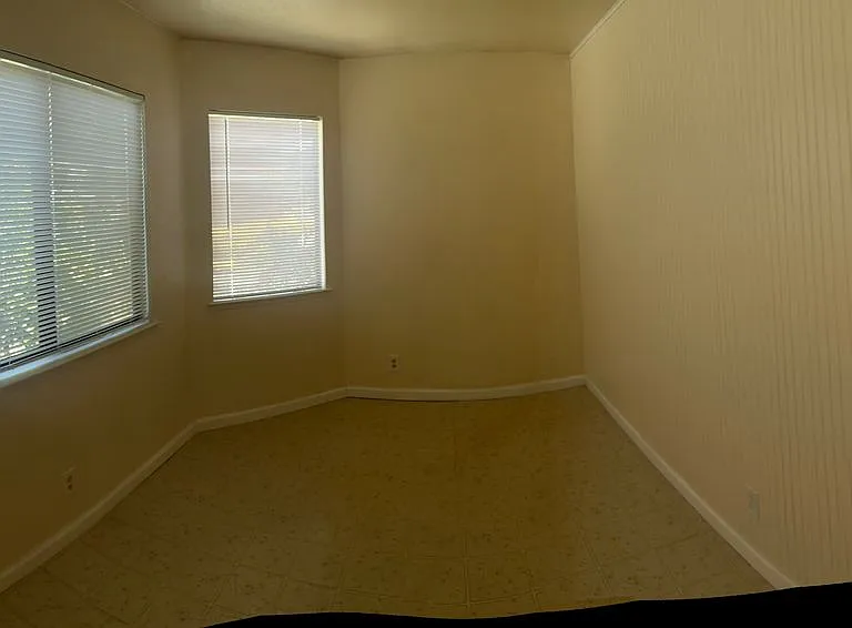22701 Cascade Dr — Photo 6