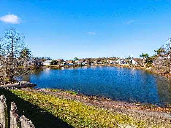 3rd image of 4112 Savage Station Cir