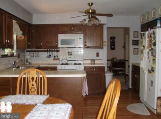 5 Gristmill Ct, Medford, NJ 08055