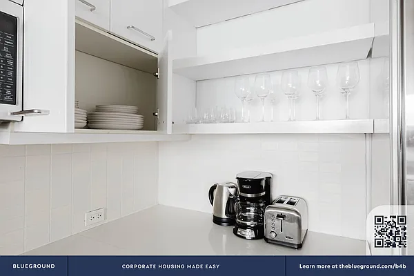 Rented by The Blueground | media 20