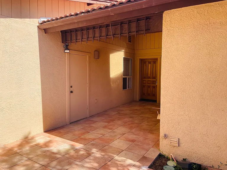155 S Canyon Diablo Rd #25 — Photo 3