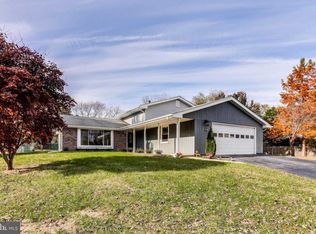 3304 Pinefield Ln, Waldorf, MD 20601