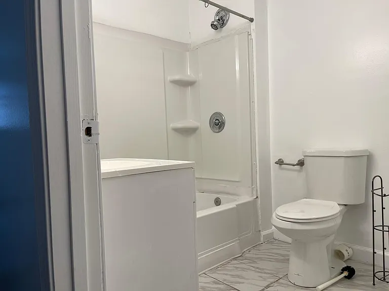 Basement Full Bathroom