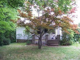 2nd image of 23316 Jennings St