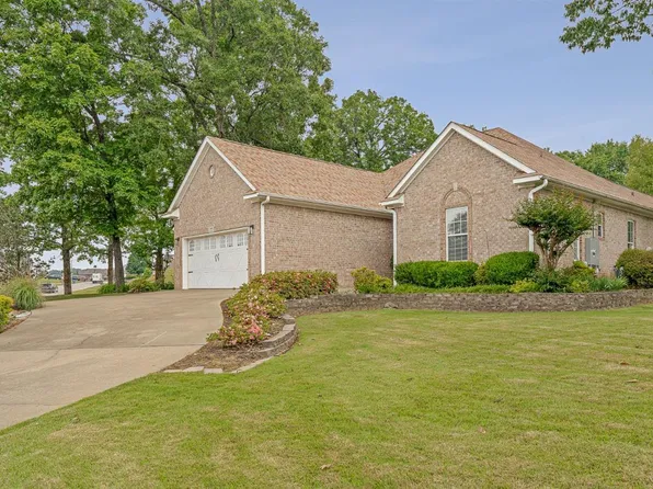 4400 Lochmoor Cir, Jonesboro, AR 72405