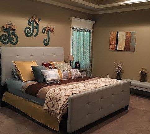 5th image of 5063 Maple Leaf Dr