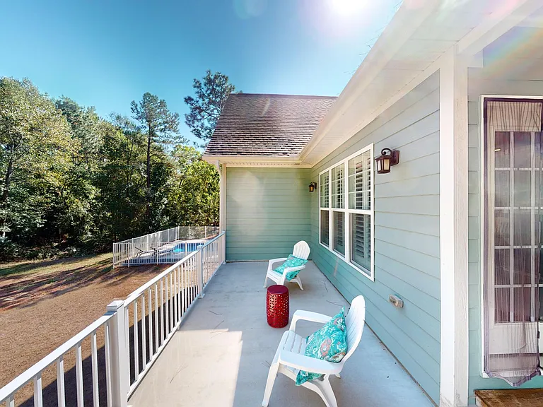385 Central Dr — Photo 30