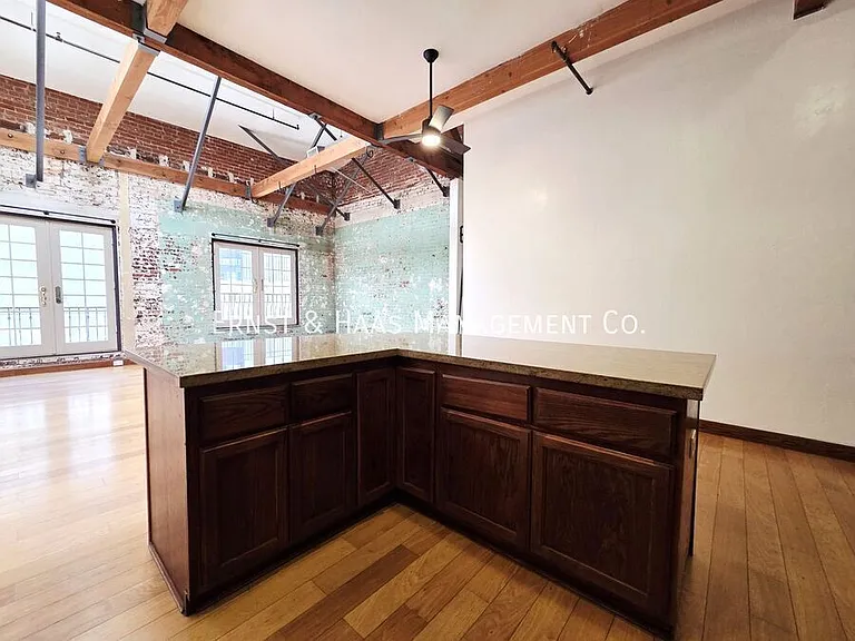 800 S Pacific Ave #208 — Photo 8