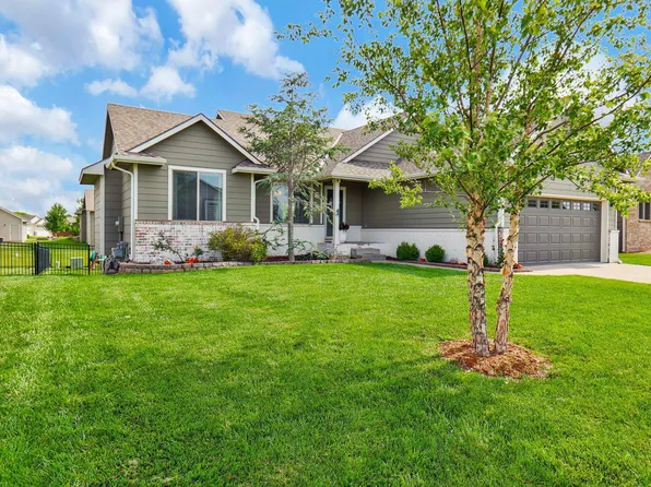 12513 E 27th St N, Wichita, KS 67226