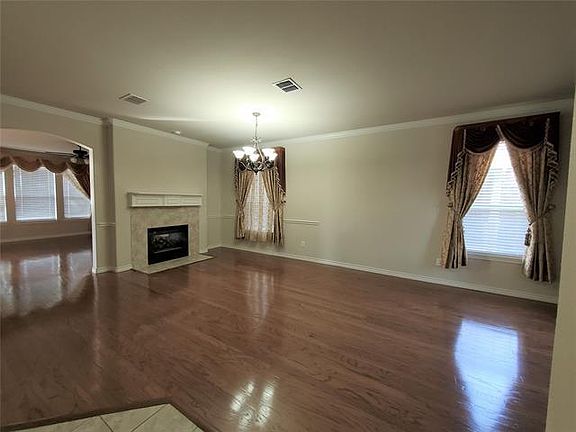 4th image of 756 Marina Vista Dr