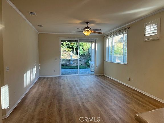 3rd image of 1760 Sarazen St