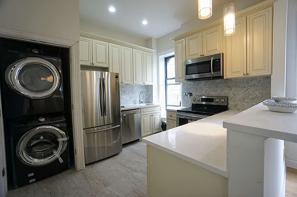 Rented by Compass | media 1