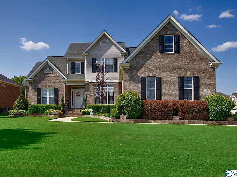 1st image of 232 Meadow Wood Dr