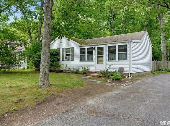 2nd image of 2180 Bray Ave