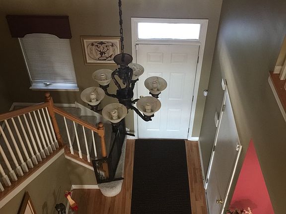 2nd image of 18109 Lake Shore Dr