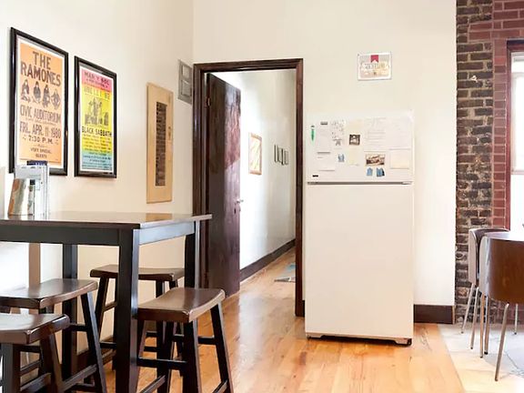 3rd image of 62 Wyckoff Ave #3RIO