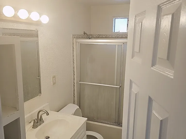 1223 Santiago St — Photo 16