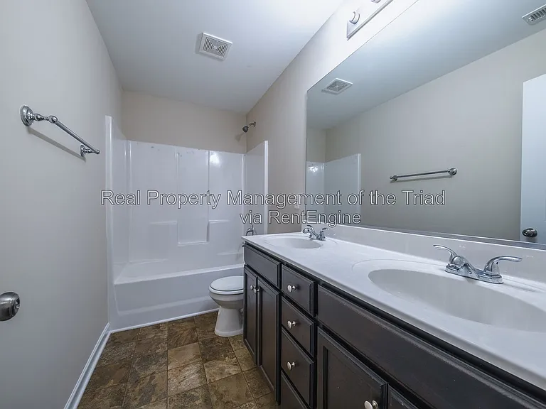 832 Prince Edward Rd — Photo 23