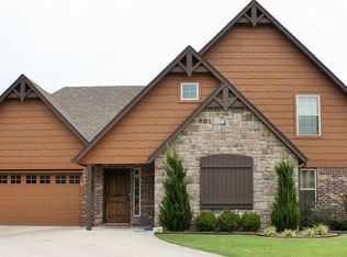 13507 S Poplar Ct, Glenpool, OK 74033