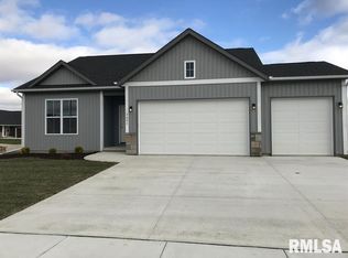 7095 Matthews Pass, Bettendorf, IA 52722