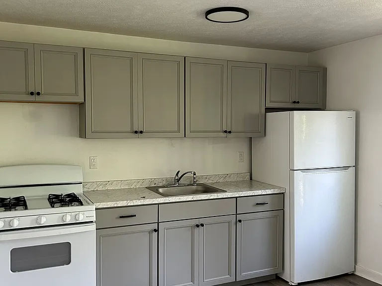 100-50B Midland Hts — Photo 2