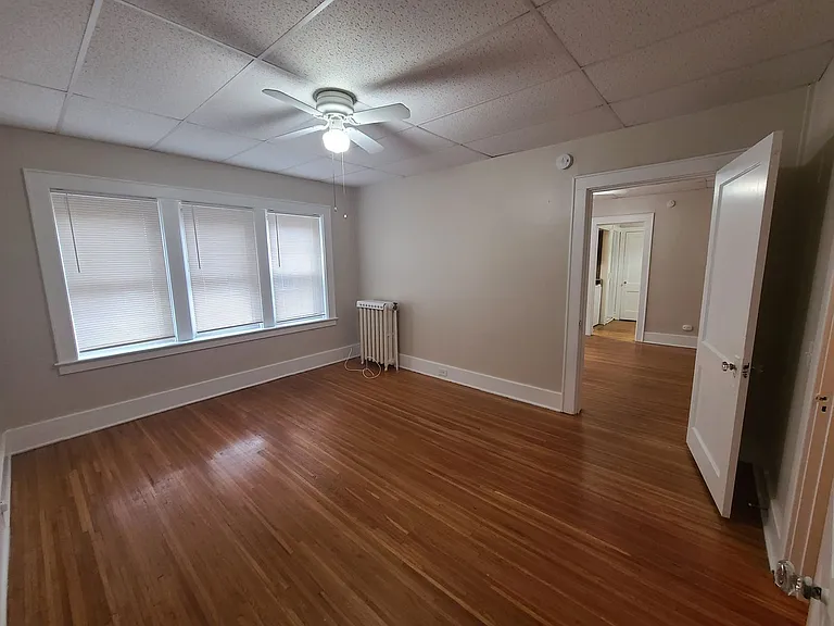 1625 East Ave — Photo 38