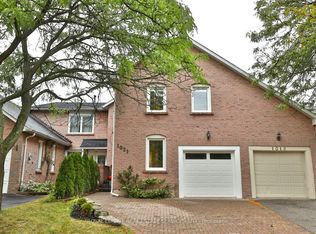 1021 Runnymead Cres, Oakville, ON L6M1C5