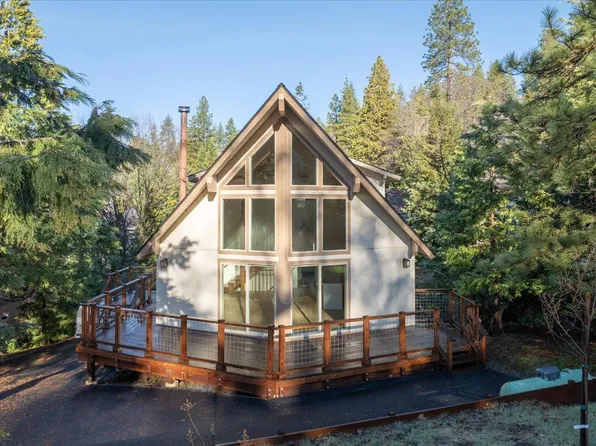 682 Dogwood Dr, Murphys, CA 95247